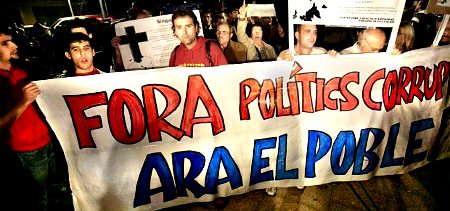 Manifestación en la Plaça de la Vila